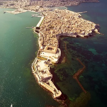 马尔鲁纳公寓 * 锡拉库扎