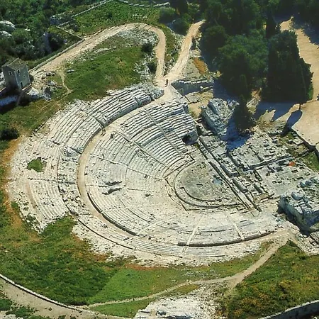 Mareluna * Szirakúza