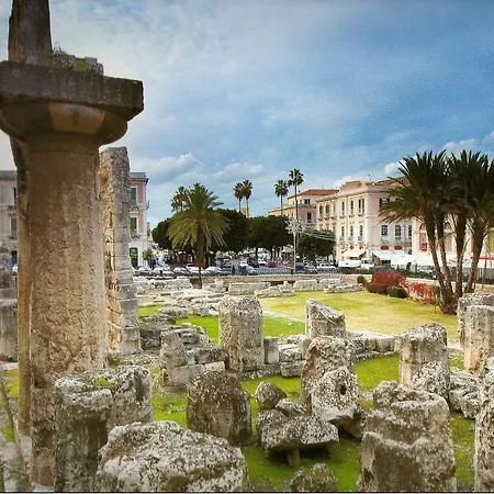 马尔鲁纳公寓 公寓 锡拉库扎