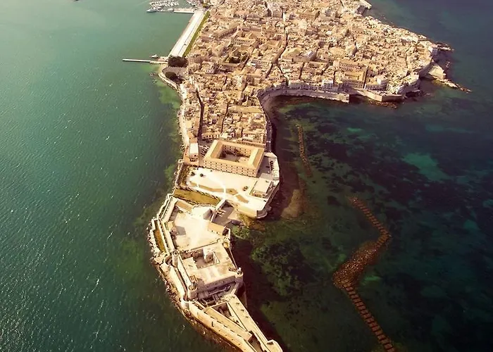 马尔鲁纳公寓 * 锡拉库扎